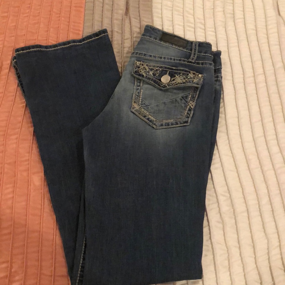 Buckle jeans